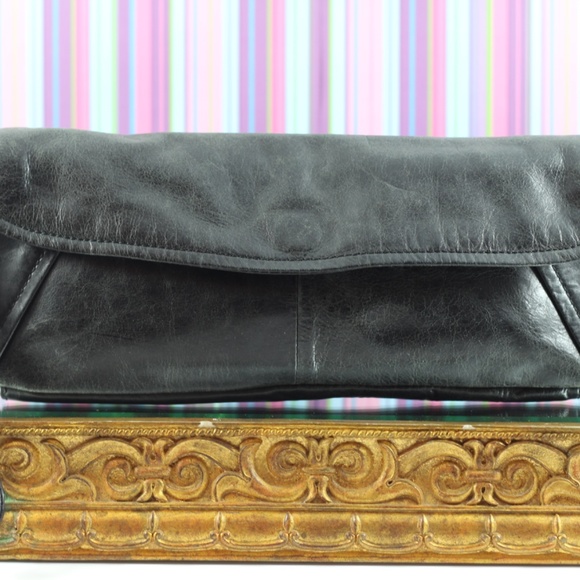 Kenneth Cole Reaction Black Leather Clutch / Wristlet - Picture 3 of 8